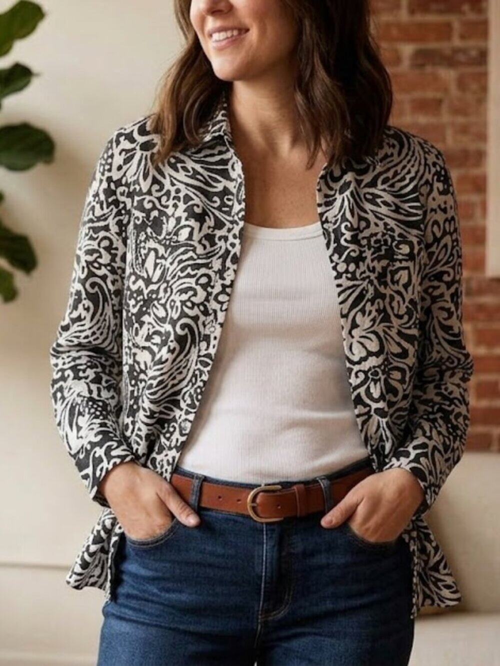 Charter Club 100% Linen Black & White Abstract Print Button-Up Blouse | Size 8